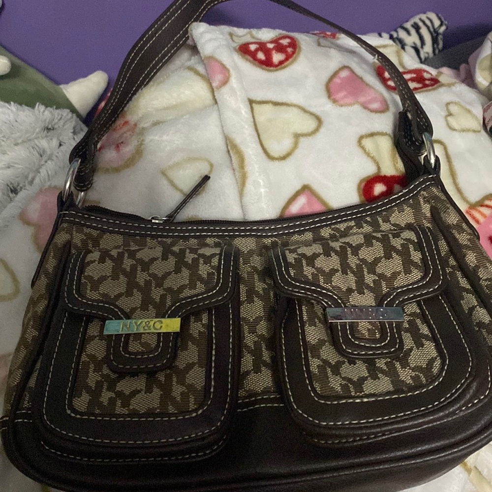 Selling ny&c bag for 45 dollars